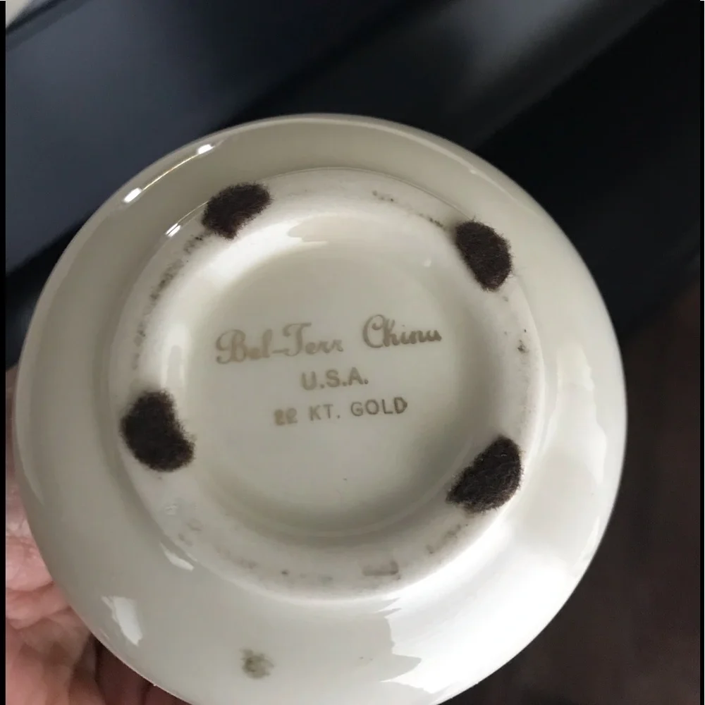 Vintage Bel-Terr accent mini vase